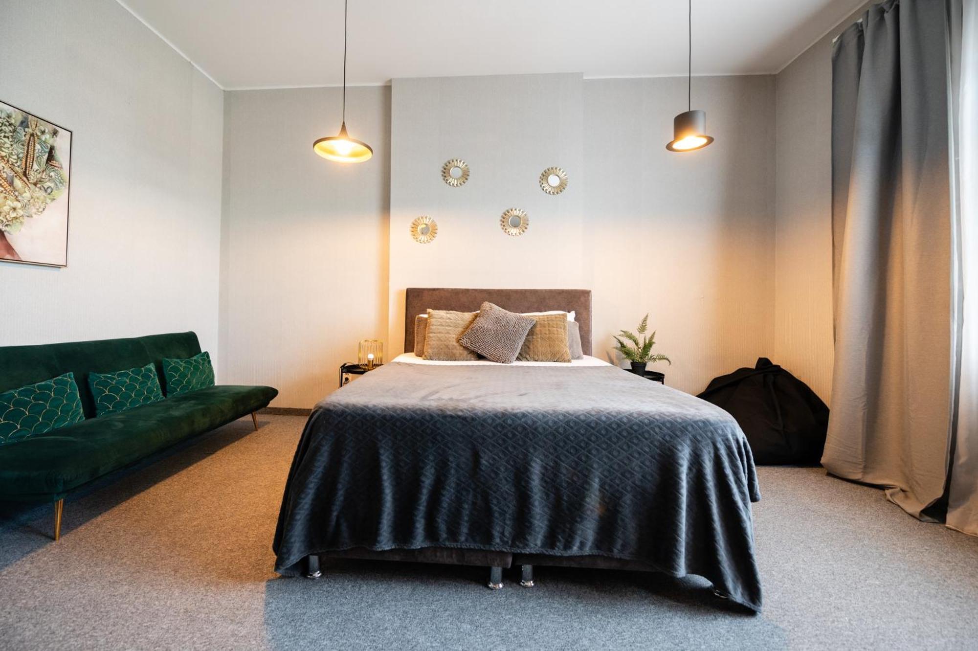 Central Square Apartments Belgrado Esterno foto