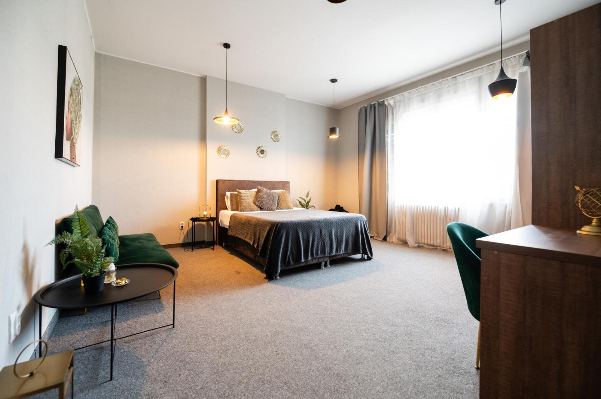 Central Square Apartments Belgrado Esterno foto