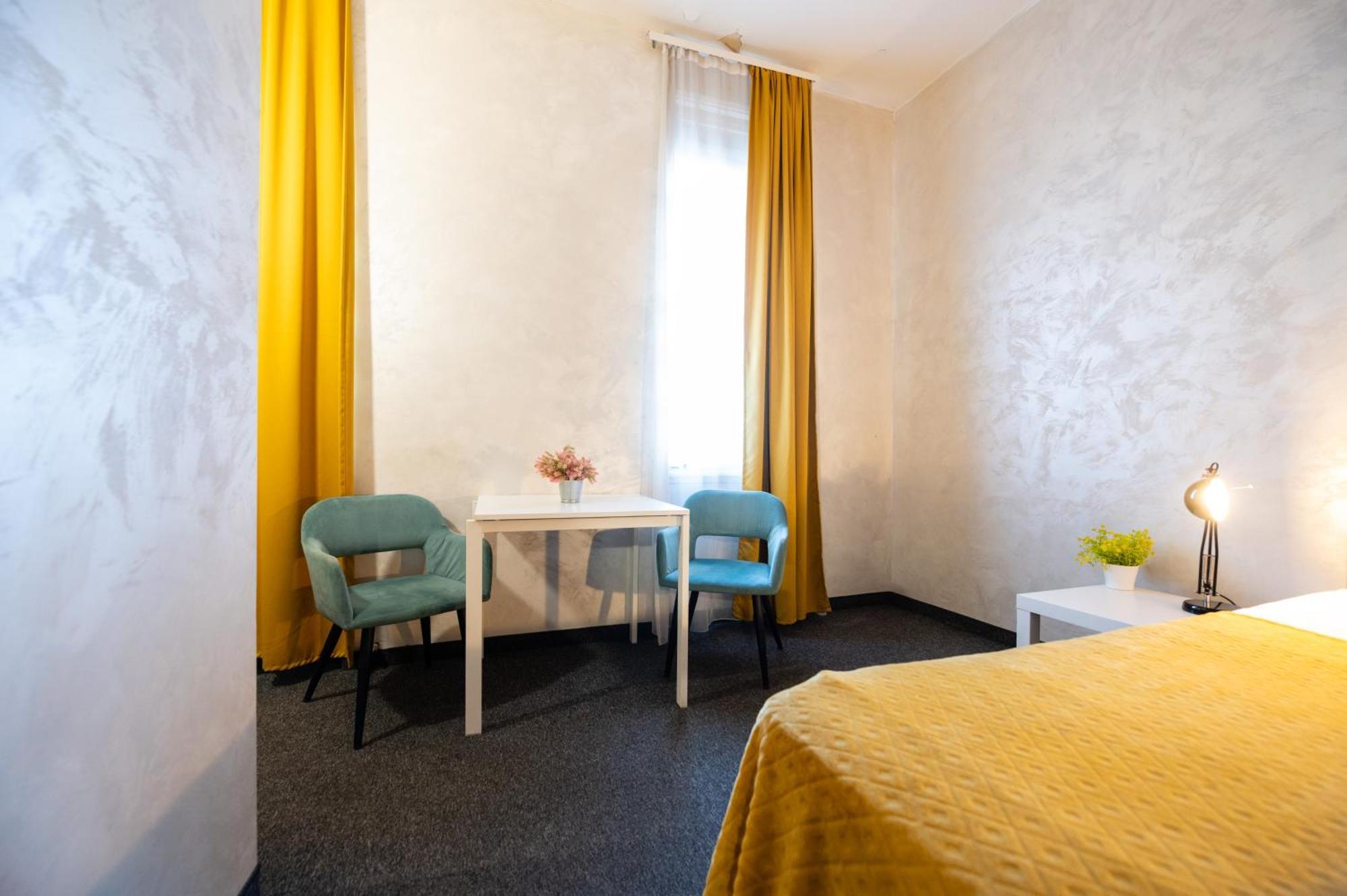 Central Square Apartments Belgrado Esterno foto